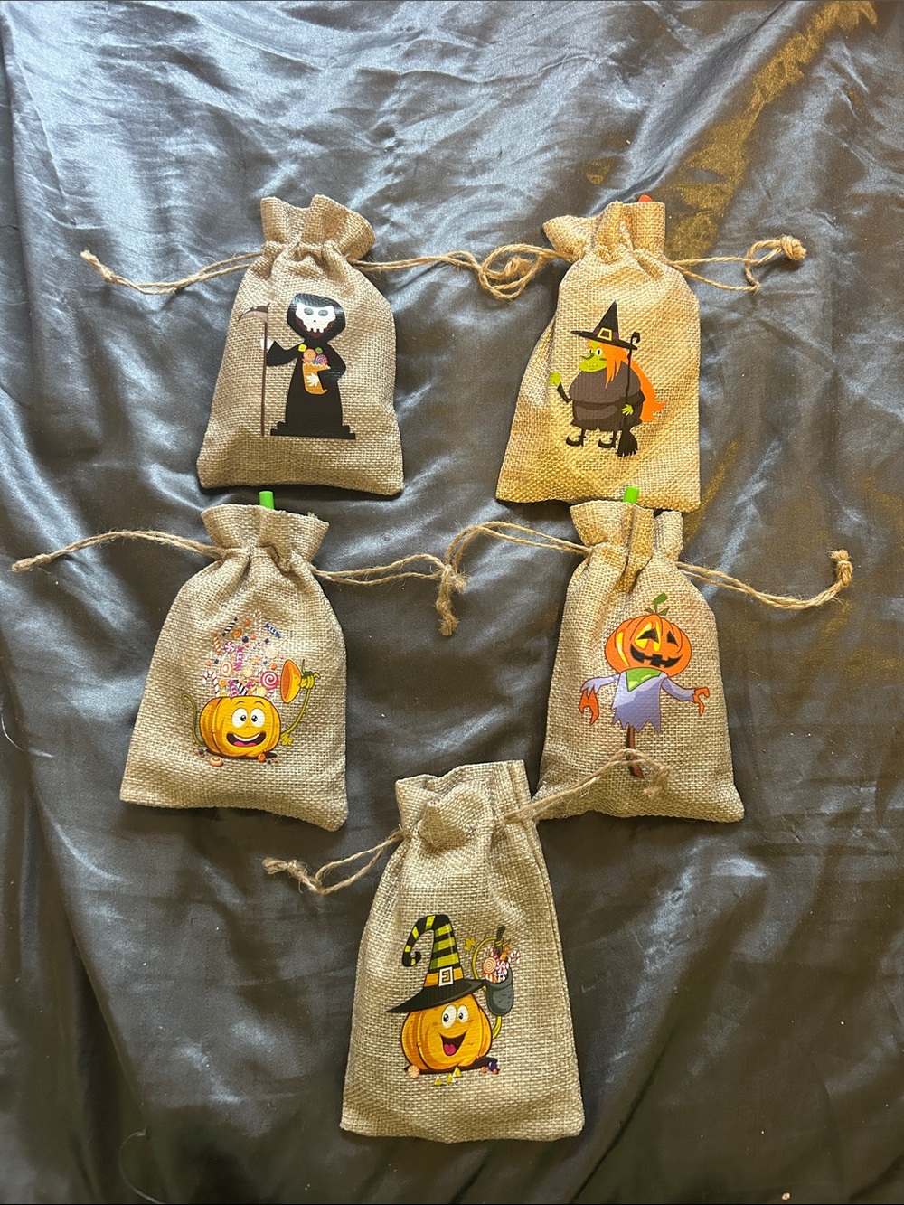 Halloween Boo Gift Goodie Bag Set (Choose 1)  6 Pieces (NWOT) - Picture 2 of 7